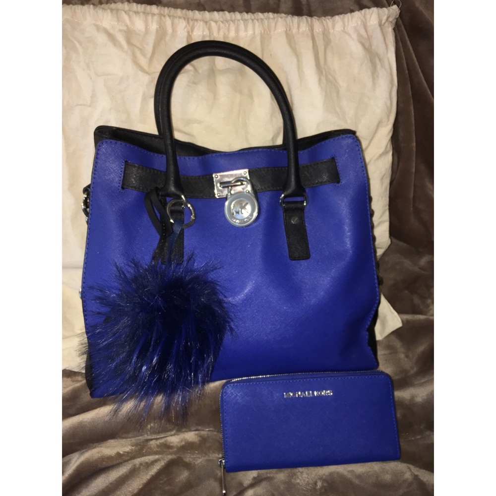 Michael Kors Large Hamilton w/ Wallet & Pom